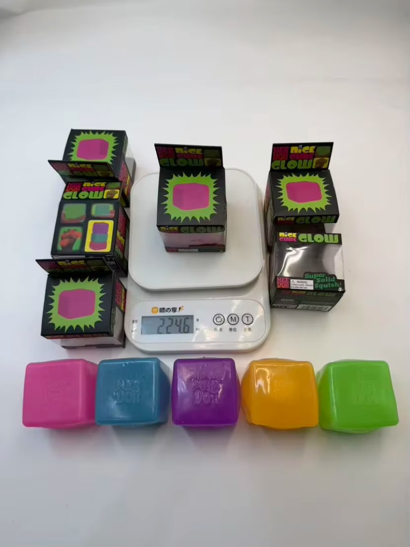 Mainan Pereda Stres Schylling  - Fidget Cube Original ulasan dan harga